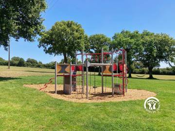 Cottage voor 10 Personen in Saulges, Pays de la Loire, Afbeelding 4