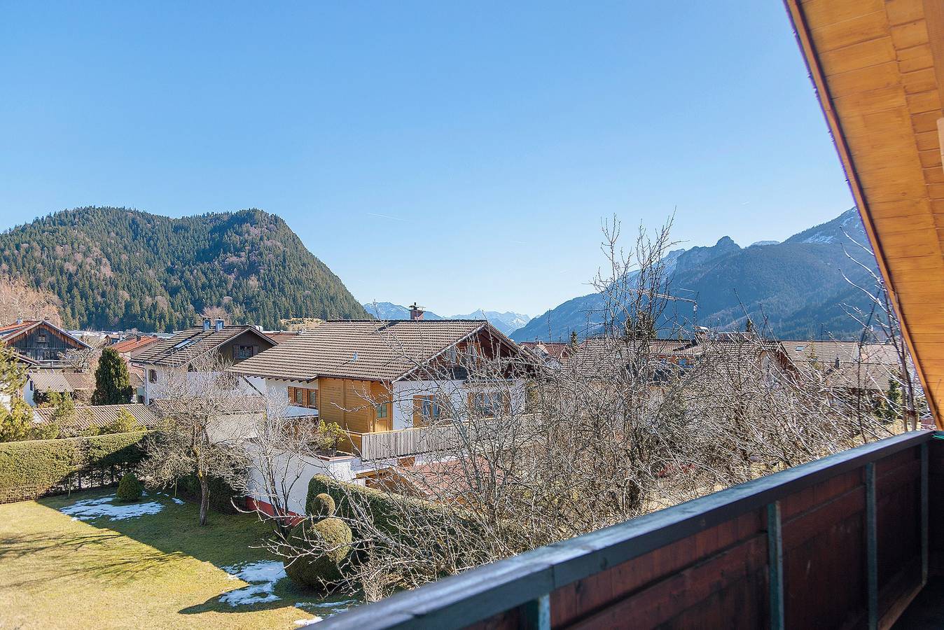 Ganze Wohnung, Apartment 'Haus Bergliebe – Zugspitzblick' mit Bergblick, Balkon und Wlan in Pfronten, Bayerisch Schwaben