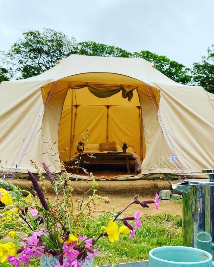 Tipi for 5 people, with garden in South-Wales