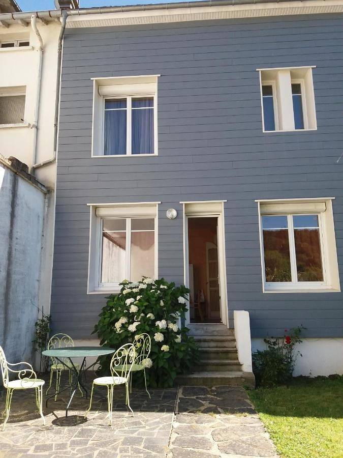 Gîte "les hortensias" au coeur de Lacaune in Lacaune, Région de Lacaune