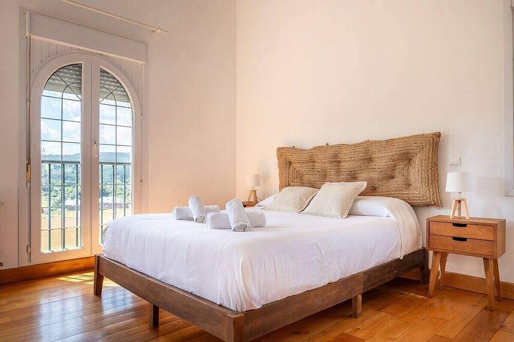 Fidalsa by Majestic. in Piélagos, Cantabrian Coast