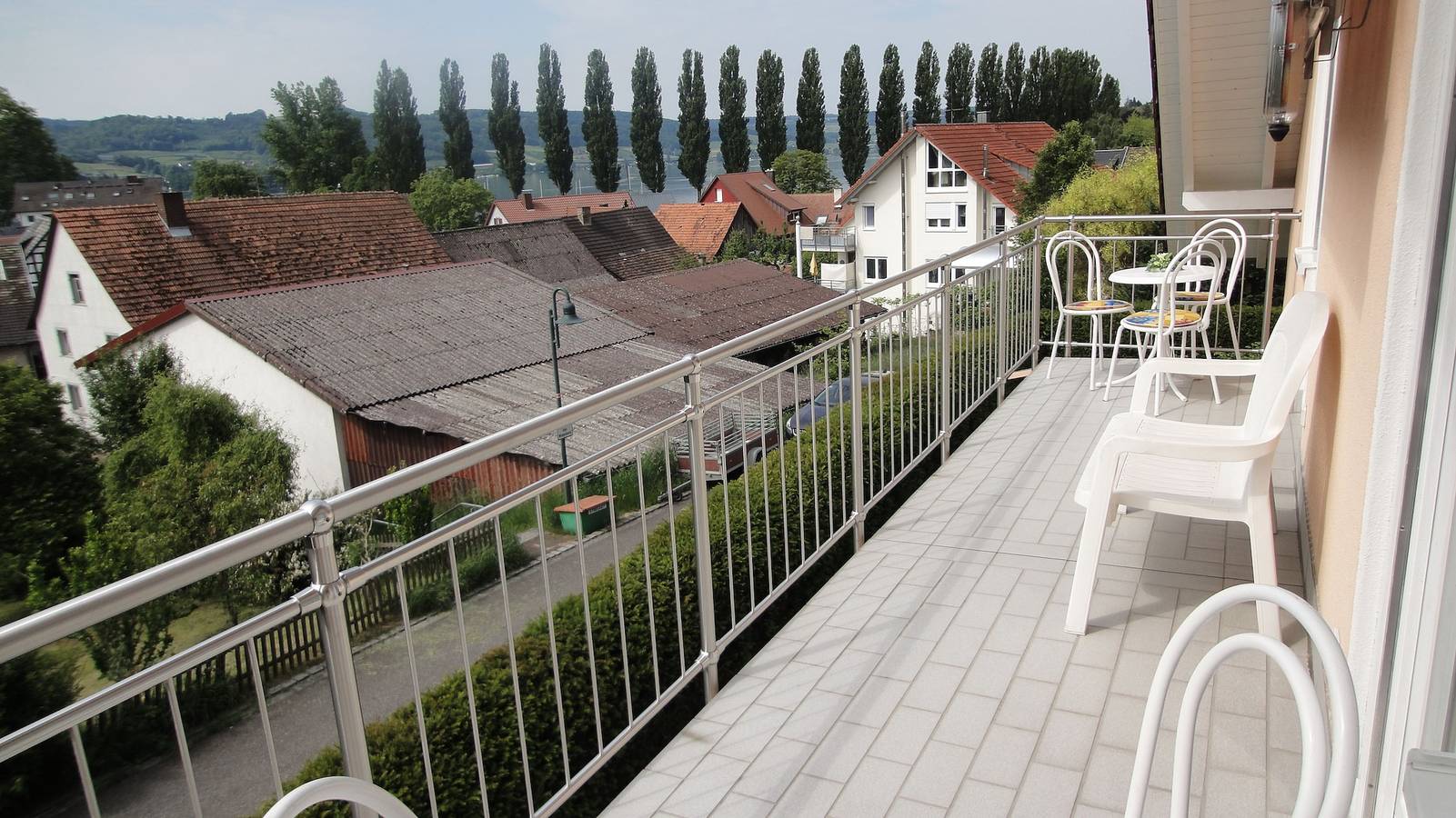 Appartement de vacances entier, Ferienzimmer Carmen Müller - Doppelzimmer im Dg in Öhningen, Untersee