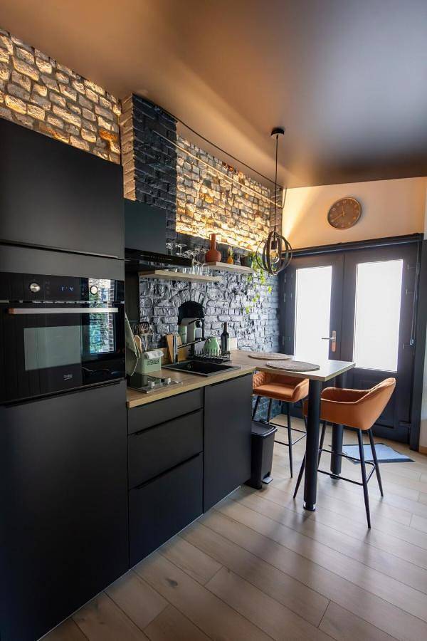 Location de vacances pour 2 personnes, avec jacuzzi et jardin à Sebourg - 4