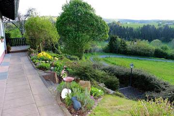 Ferienwohnung für 6 Personen, mit Garten, kinderfreundlich in der Eifel
