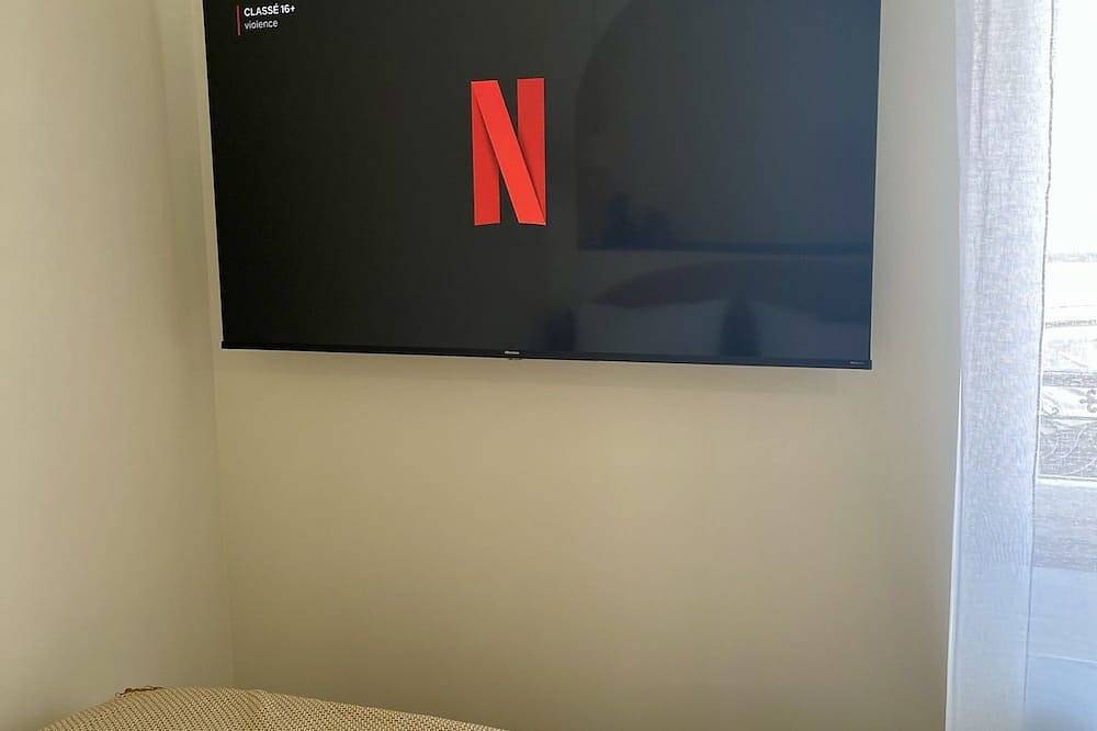 Entire apartment, Studio-Deluxe-Private Bathroom in Vichy, Vichy region