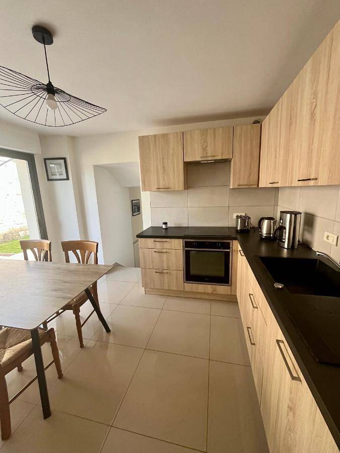 Location de vacances pour 8 personnes, avec terrasse à Baud (mesure) - 3