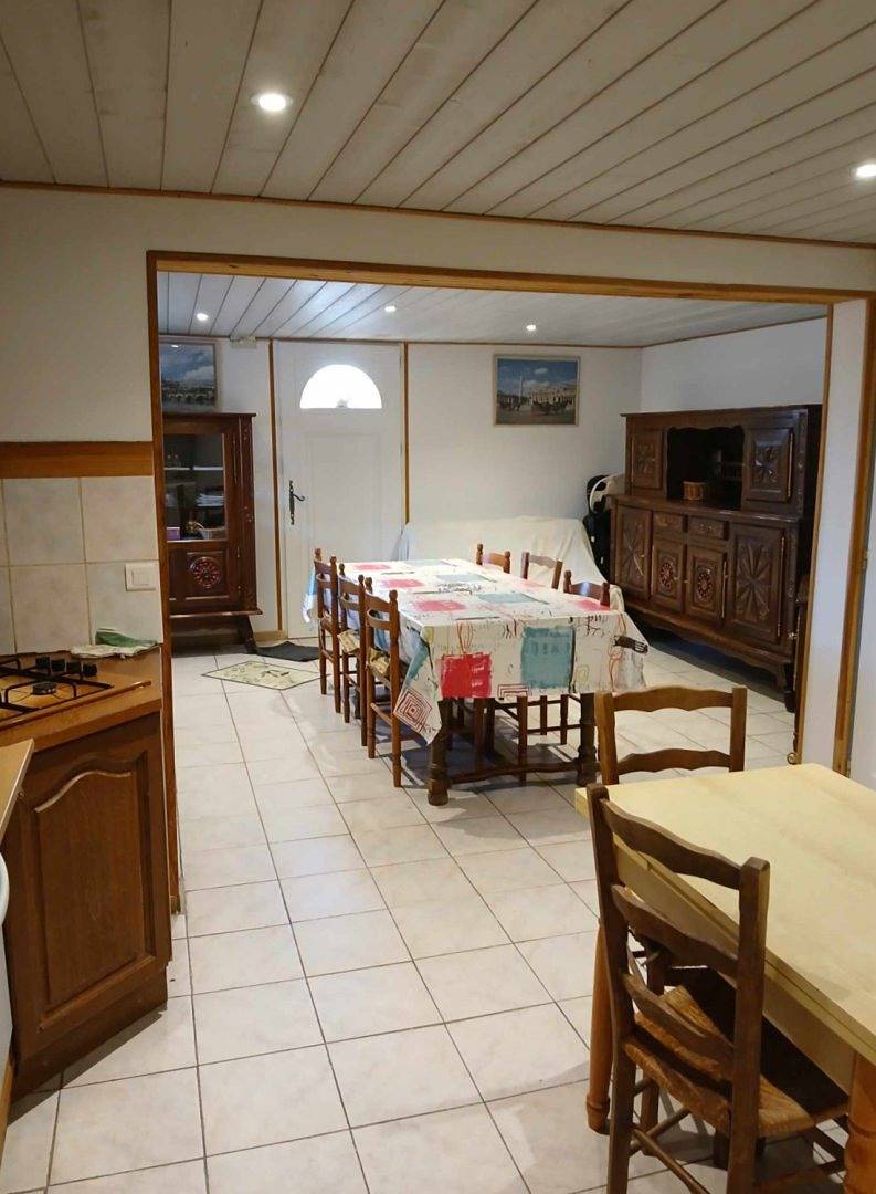 Loue maison de campagne 2 à 8 personnes in Saint-Privat-du-Dragon, Haute-Loire