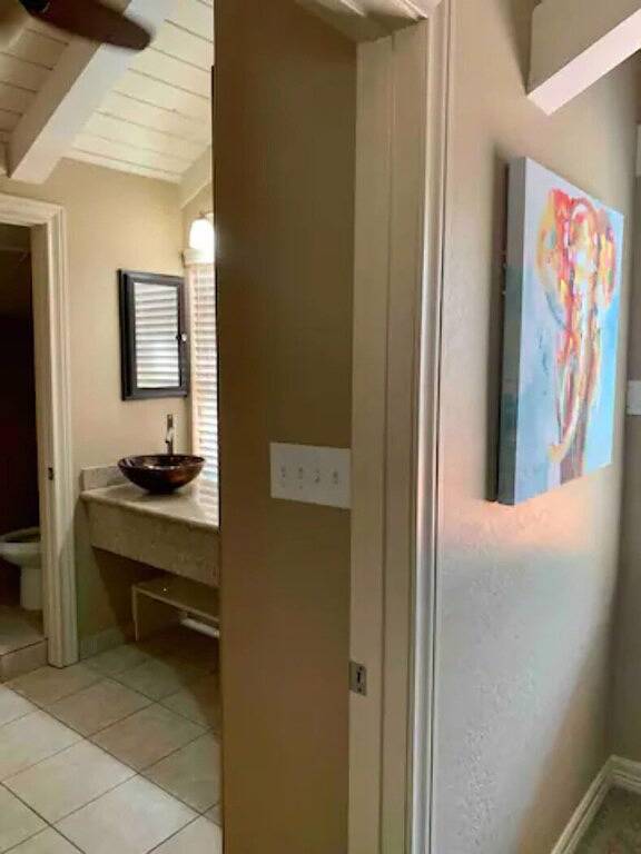 Hideaway_3 Br w/ Private Pool on wooded lot in Lake Conroe