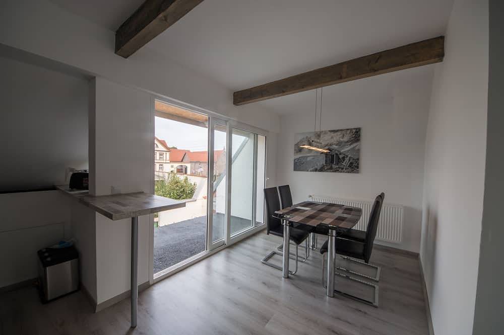 Ganze Wohnung, Apartment für max. 3 Personen, 5 Min zur Autobahn in Hohe Börde, Magdeburger Börde