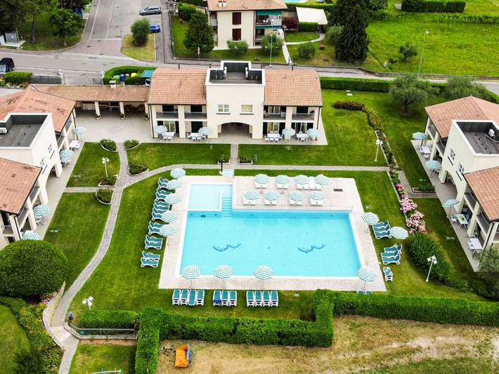 Ferienwohnung für 5 Personen, mit Garten und Terrasse sowie Pool und Kinderpool in Garda - 4