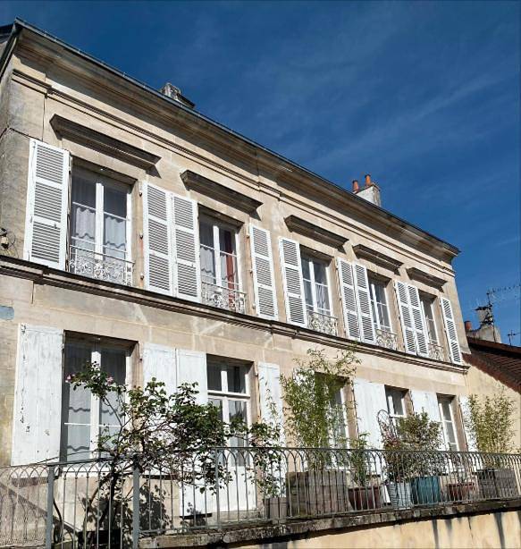 Gîte pour 2 personnes, avec jardin ainsi que terrasse et vue à Mamers - 3