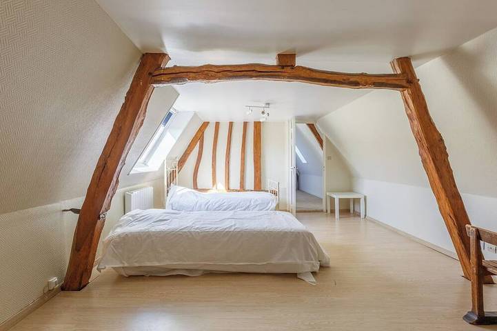 Location de vacances pour 8 personnes, avec Jacuzzi et Jardin à Jumièges - 4