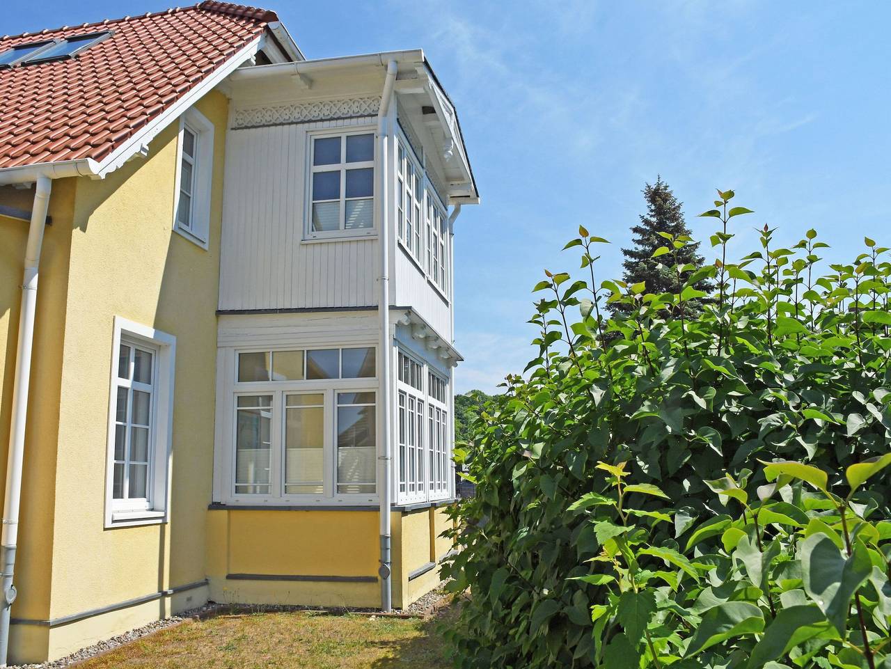 Ganze Ferienwohnung, Ruhig gelegenes Appartementhaus mit Ferienwohnungen (Vso) in Göhren, Rügen