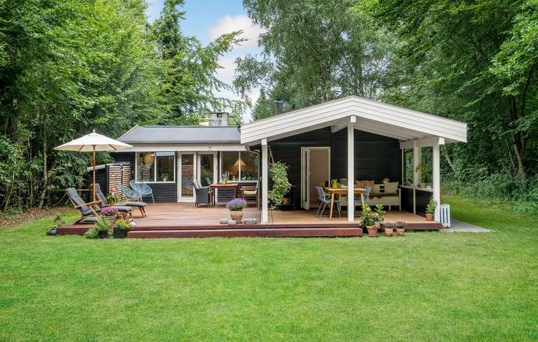 Ferienhaus für 4 Personen mit Garten in Asserbo, Hovedstaden