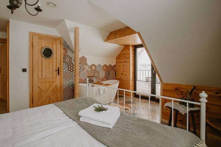 Dom wakacyjny dla 13 osób, z Balkon i Jacuzzi oraz Taras i Ogród w Białowieski Park Narodowy