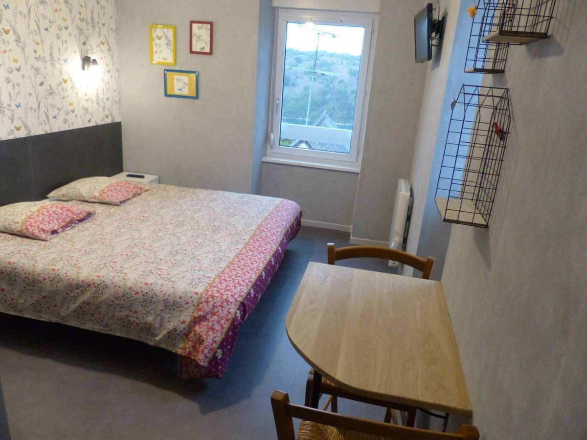 Double Room in Ploulec'h, Ceinture Dorée
