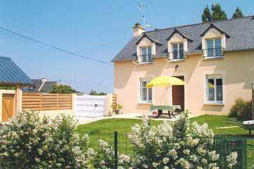 Gîte pour 6 personnes, avec jardin et terrasse, animaux acceptés à Saint-Alban