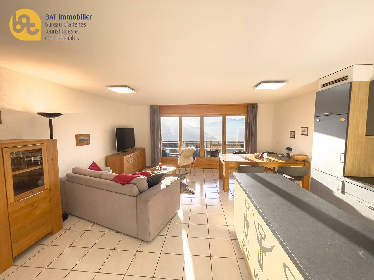 Ganze Wohnung, Jausses 3 n° 185, moderne Wohnung mit Panoramablick in Mont-Noble, Walliser Alpen