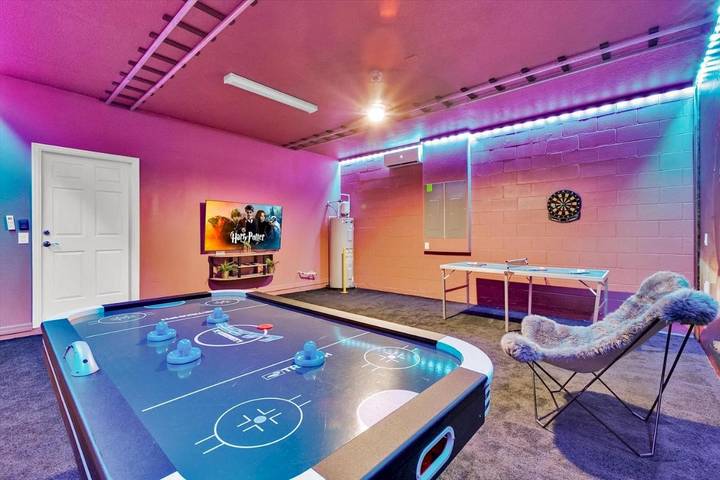 Ferienhaus für 20 Personen, mit Pool - 1