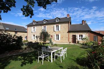 Cottage pour 2 personnes, avec jardin dans Béarn