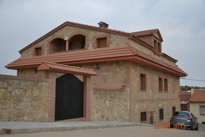 Casa rural para 4 personas, con terraza en Torrejón el Rubio - 3