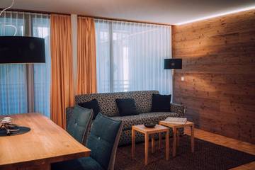 Ferienwohnung für 4 Personen, mit Balkon und Ausblick in Schröcken