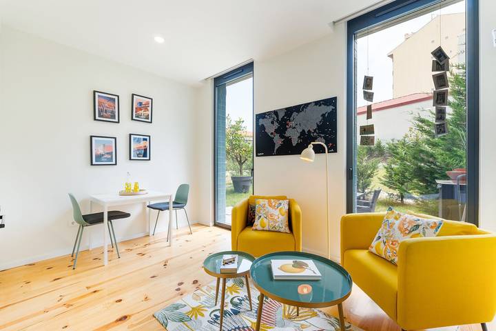 Apartamento de férias para 2 pessoas, com Terraço e Jardim no Município de Porto