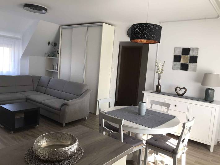 Ferienwohnung für 4 Personen, mit Balkon in Keszthely - 2
