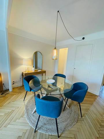 Vacation Rental for 4 Guests in Reims, Marne, Picture 4