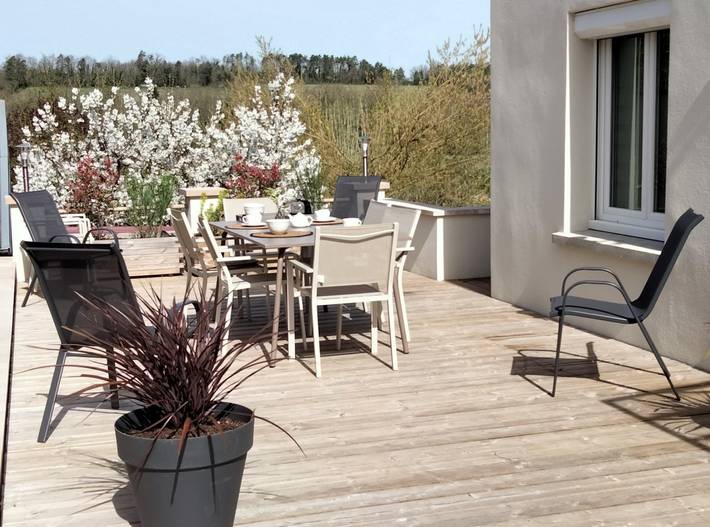 Gîte pour 10 personnes, avec jacuzzi ainsi que jardin et terrasse, animaux acceptés