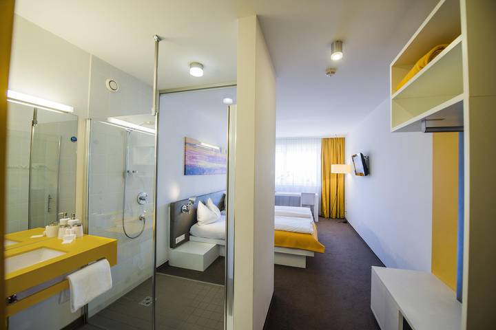 Premium Dreibettzimmer in Tux Alps, Schwaz