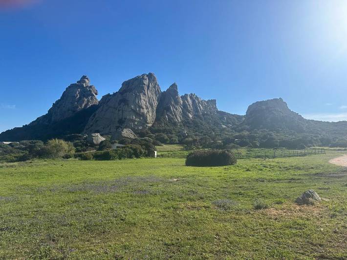 Camping pour 4 personnes, avec jardin ainsi que piscine et vue à Bonifacio - 4