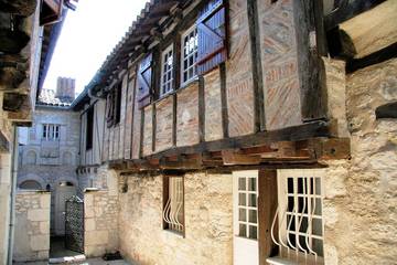 Gîte pour 6 personnes, avec balcon à Montpezat-de-Quercy