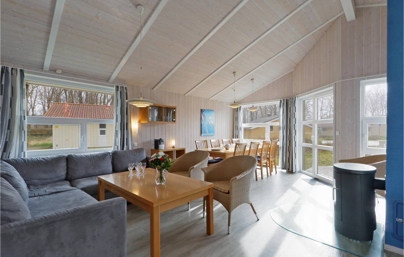 Gemütliches 86qm Apt: WiFi, Pkng, TV, Terrasse & Strand in Priwall, Lübecker Bucht