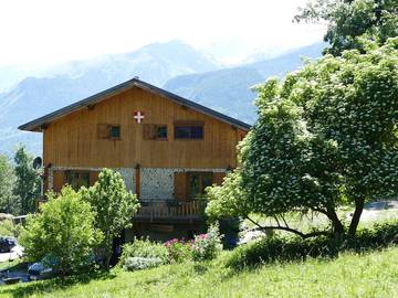 Chambre d’hôte pour 2 personnes, avec jardin à Saint-Michel-de-Maurienne