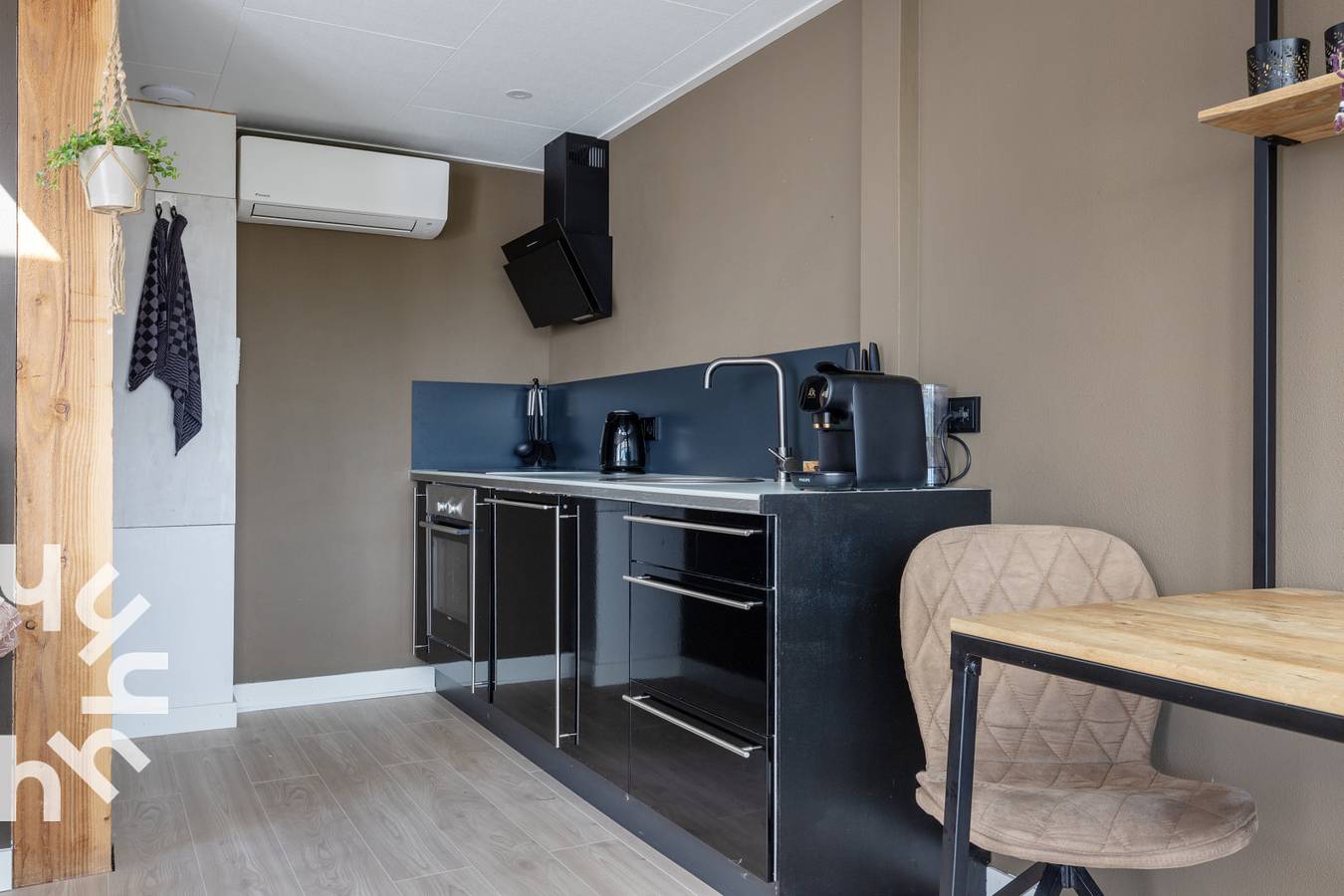 Komfortables Studio für 2 Personen mit Sauna und Spa im Freien in Kraggenburg, Flevoland in Ijsselmeer