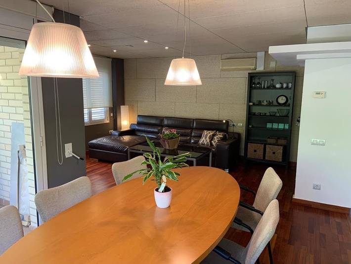 Gîte pour 7 personnes, avec vue et terrasse à Vic - 2