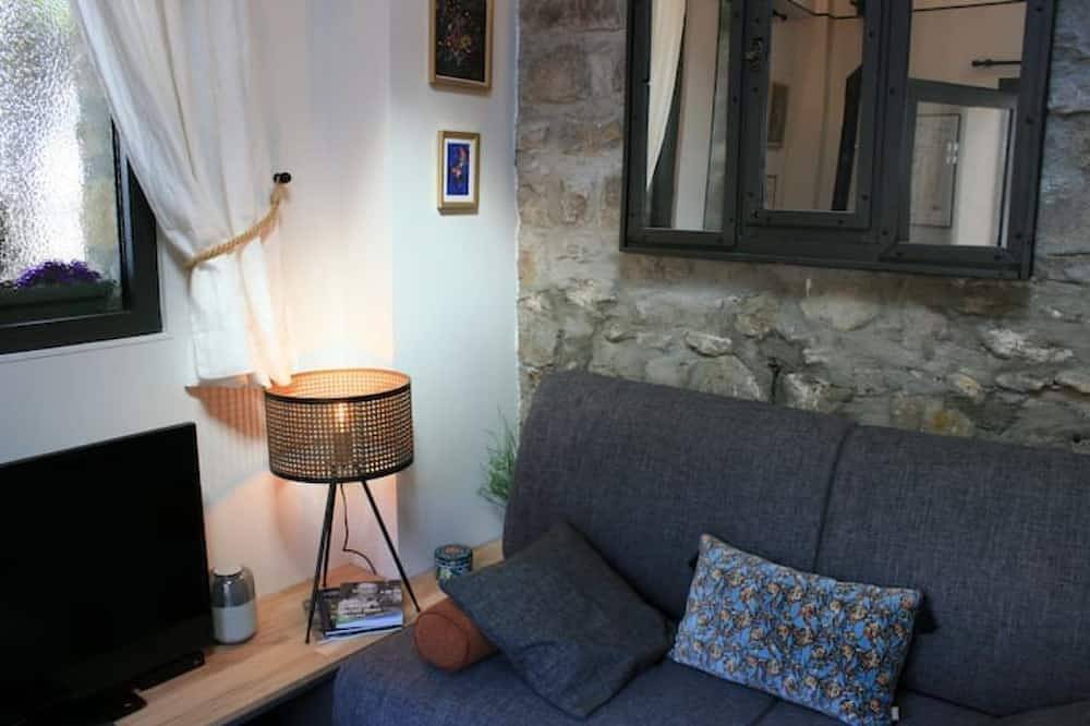 Apartamento entero, Gîte de Charme Le Carpe Diem au Cœur de Milly-la-forêt in Milly-la-Forêt, Parc naturel régional du Gâtinais français