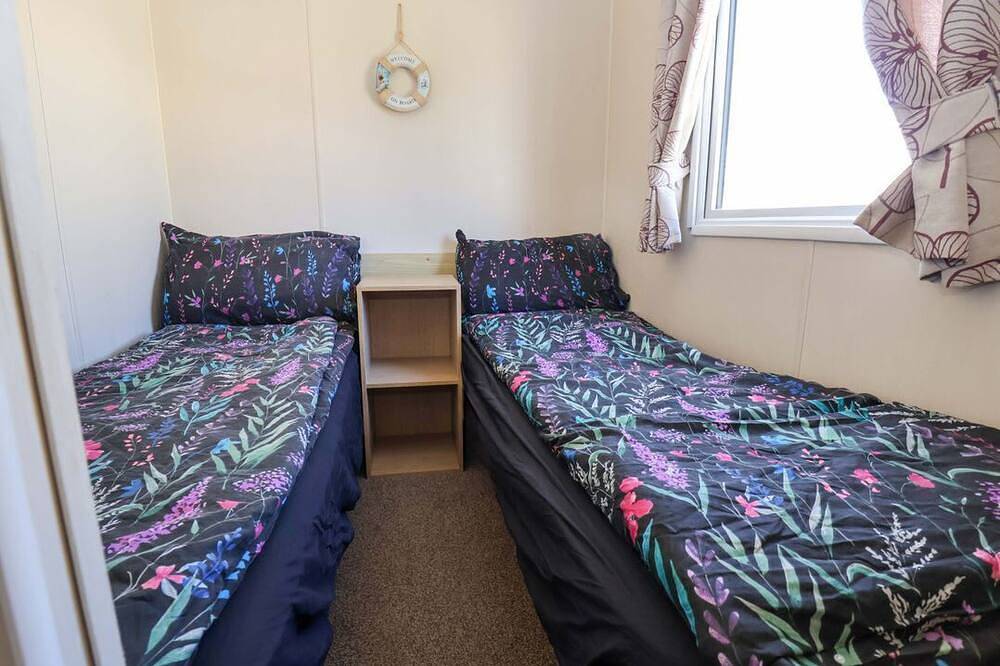 Willerby Aurora B14, Towyn in Towyn, Conwy region
