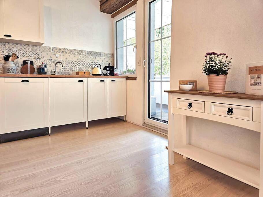 Appartement entier, Apartment Südwind - Beautiful premium apartment with 1 bedroom near Rhine Falls & Zurich Airport in Klettgau in Klettgau, Hautes Forêts-Noires