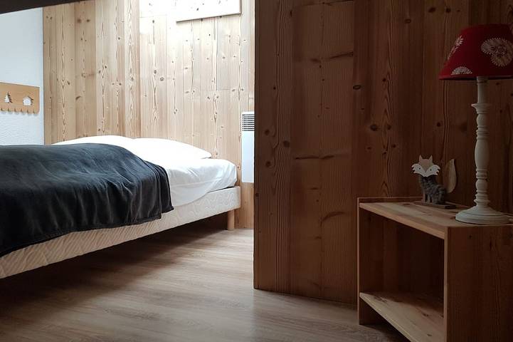 Gîte pour 6 personnes, avec balcon, animaux acceptés à Praz de Lys - 4