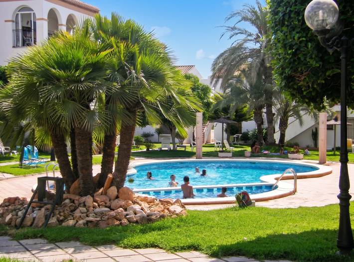 Gîte pour 4 personnes, avec Balcon/Terrasse ainsi que Terrasse et Piscine dans Playa Flamenca