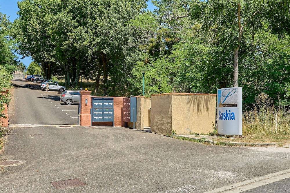 Apartamento entero, Encantador T2 con Jardín en Barbotan in Cazaubon, Gers