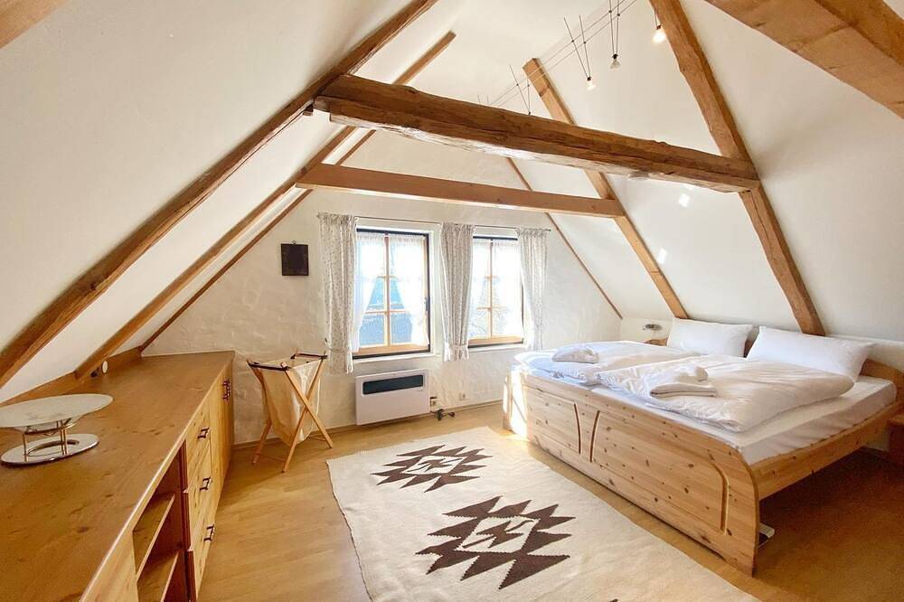 Groß Stresow - Irmi´s Kate - Ferienhaus und Doppelhaushälfte mit großem Garten - in Groß Stresow, Putbus