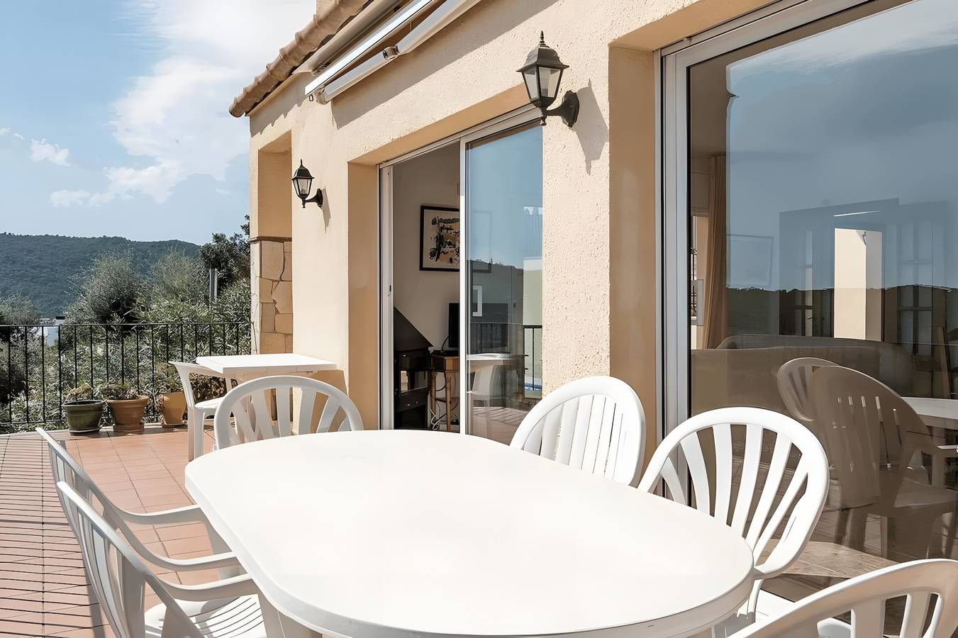 Villa Granvista – Ihr privates Refugium mit Pool und Meerblick in Cabanyes, Calonge