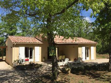 Gîte pour 4 personnes, avec jardin à Mollans-sur-Ouvèze