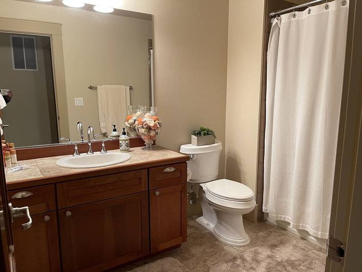 Vacation rental for 4 people, with yard and terrace in Kirkland