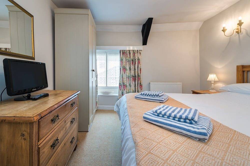 Glycine Cottage, Topsham in Topsham, Devon