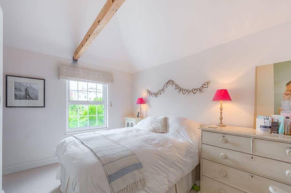 Quaint and charming cottage in Arundel in Arundel, South Downs