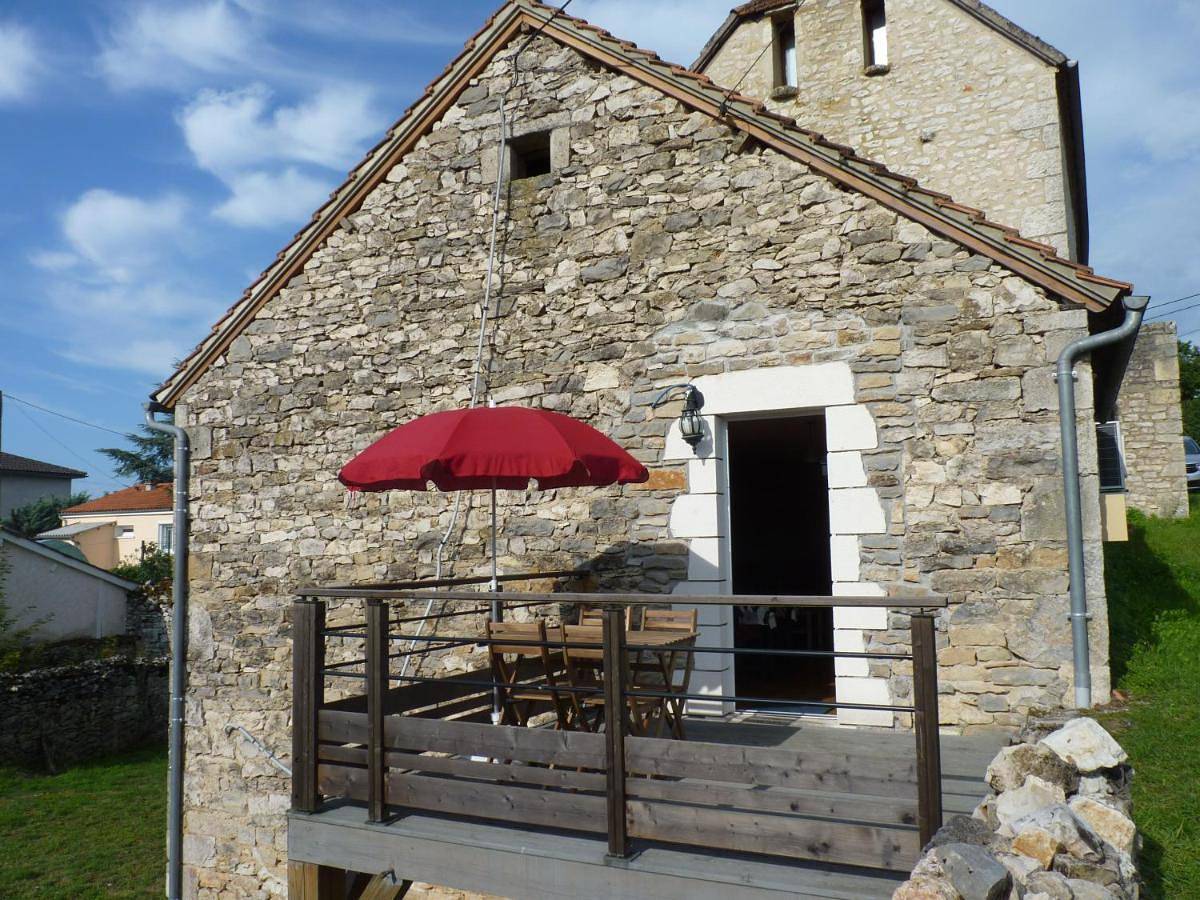 Appartement entier, One-Bedroom Apartment in Gramat, Parc Naturel Régional des Causses du Quercy